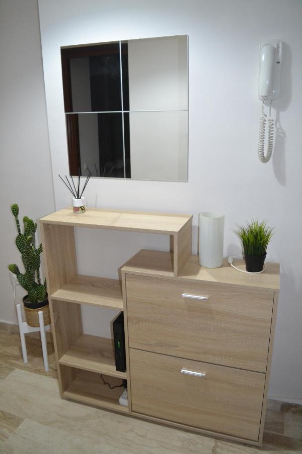 Apartamento Posidonia Free Parking カディス エクステリア 写真